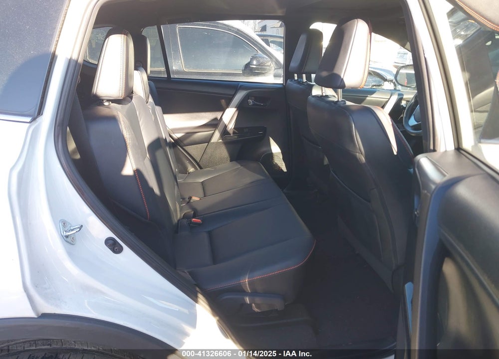 2016 TOYOTA RAV4 SE VIN: 2T3JFREV8GW423099
