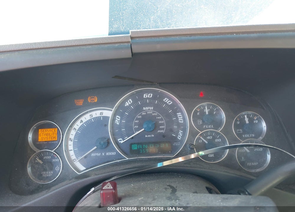 2002 CADILLAC ESCALADE EXT STANDARD VIN: 3GYEK63N52G295972