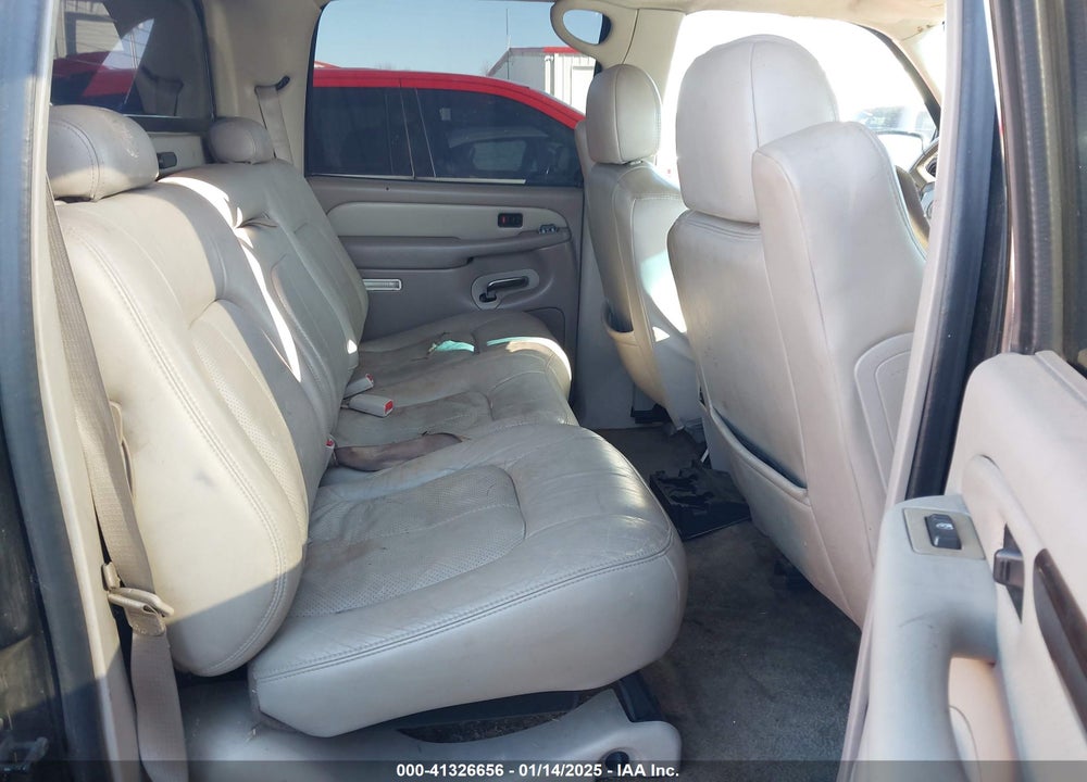 2002 CADILLAC ESCALADE EXT STANDARD VIN: 3GYEK63N52G295972