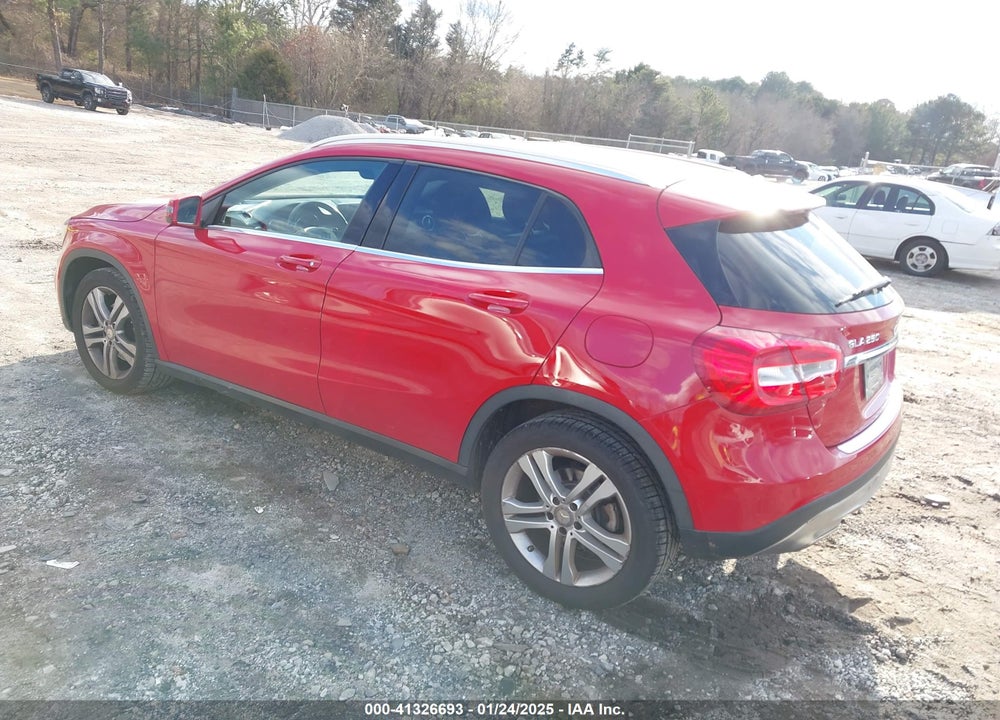 2015 MERCEDES-BENZ GLA 250 VIN: WDCTG4EB9FJ126137