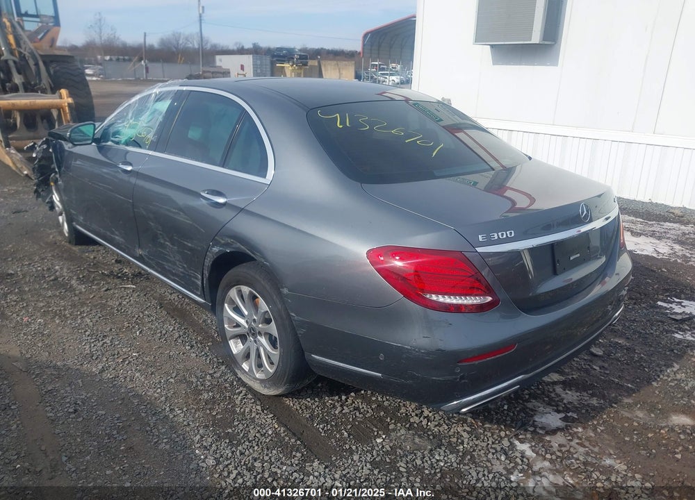 2018 MERCEDES-BENZ E VIN: WDDZF4KB0JA455721