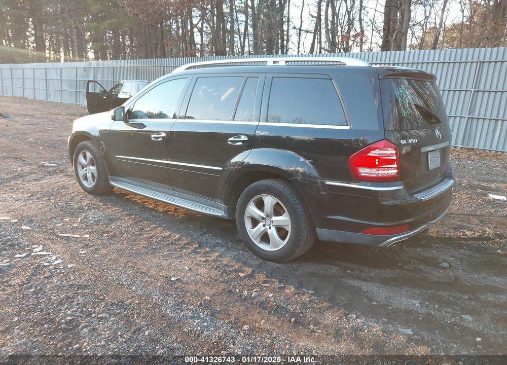2011 MERCEDES-BENZ GL 450 4MATIC VIN: 4JGBF7BEXBA751933
