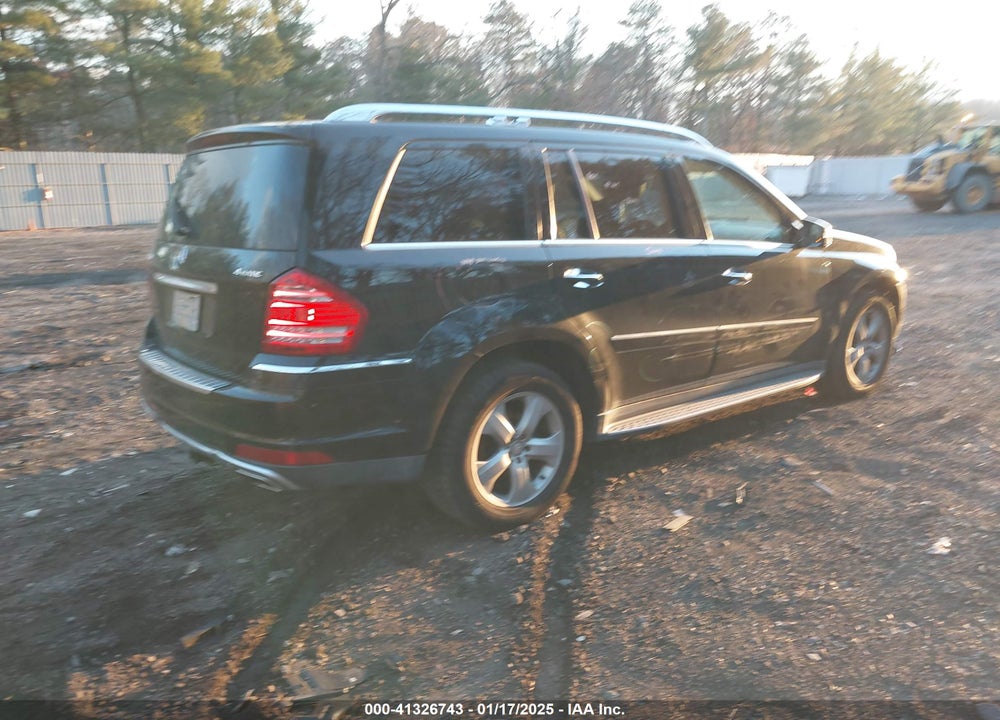 2011 MERCEDES-BENZ GL 450 4MATIC VIN: 4JGBF7BEXBA751933