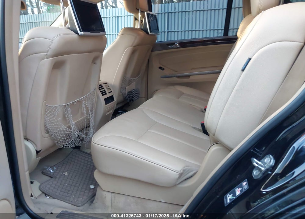 2011 MERCEDES-BENZ GL 450 4MATIC VIN: 4JGBF7BEXBA751933