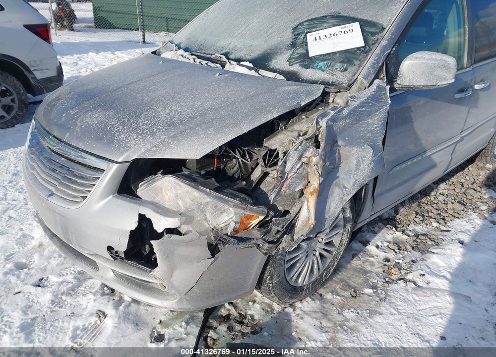2015 CHRYSLER TOWN & COUNTRY TOURING-L VIN: 2C4RC1CG1FR572190