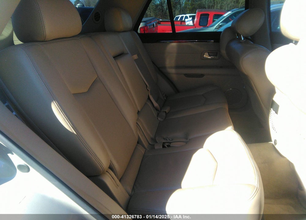 2007 CADILLAC SRX V6 VIN: 1GYEE637070148768