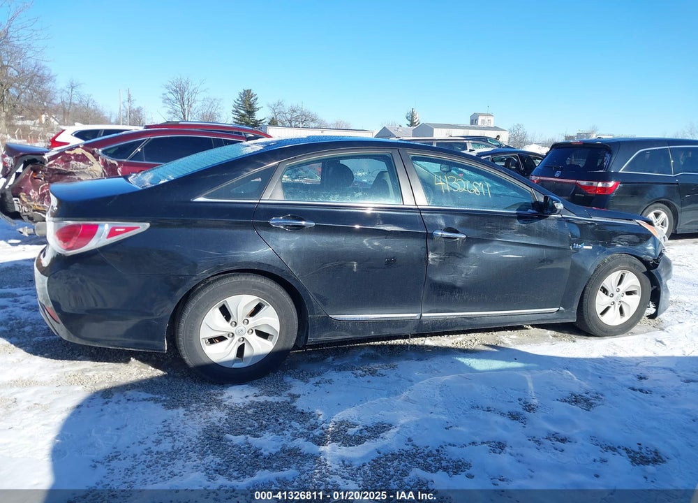 2013 HYUNDAI SONATA HYBRID VIN: KMHEC4A47DA065350