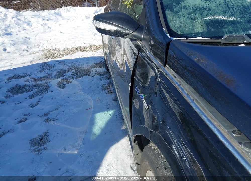 2013 HYUNDAI SONATA HYBRID VIN: KMHEC4A47DA065350