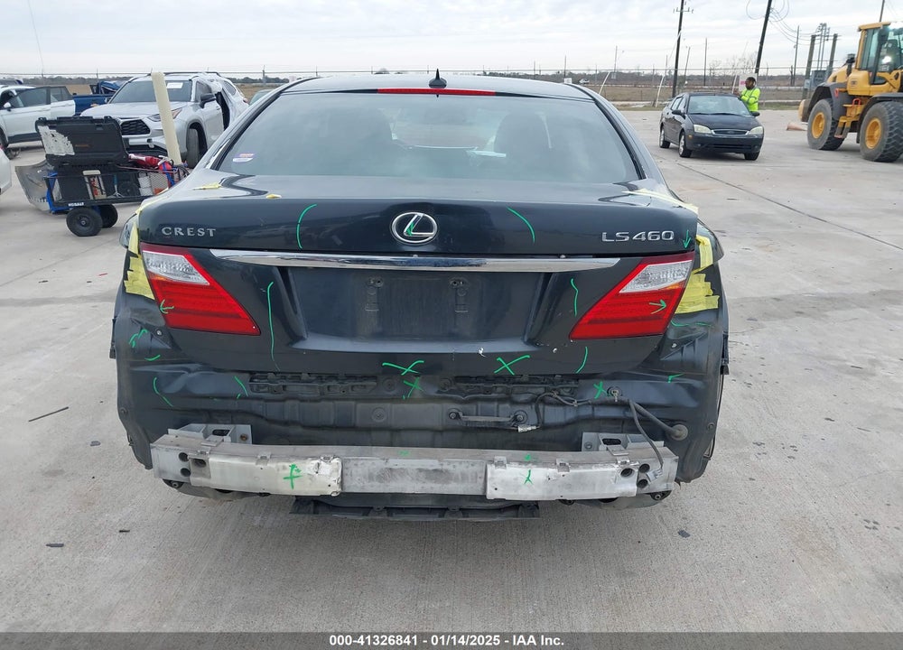 2011 LEXUS LS 460 VIN: JTHBL5EF2B5104746