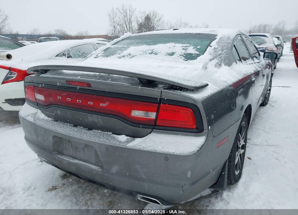 2011 DODGE CHARGER VIN: 2B3CL3CG8BH567880