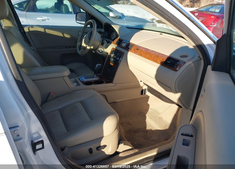 2007 FORD FIVE HUNDRED VIN: 1FAHP25107G118729