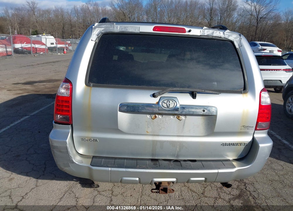2008 TOYOTA 4RUNNER SR5 V6 VIN: JTEBU14RX8K019565
