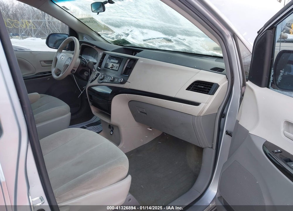 2012 TOYOTA SIENNA BASE V6 7 PASSENGER VIN: 5TDZK3DC6CS277471