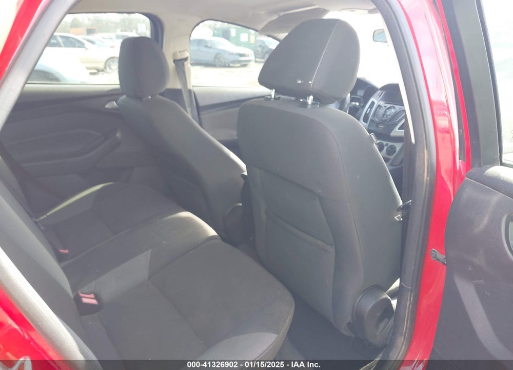 2013 FORD FOCUS VIN: 1FADP3K22DL155348