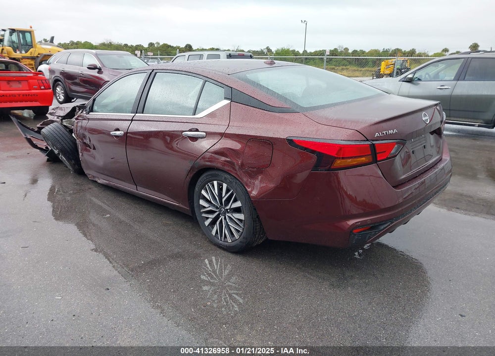 2025 NISSAN ALTIMA SV FWD VIN: 1N4BL4DV4SN302948