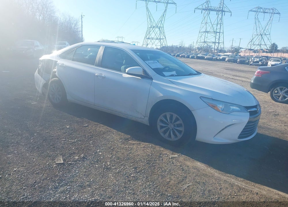 2015 TOYOTA CAMRY LE VIN: 4T1BF1FKXFU107737
