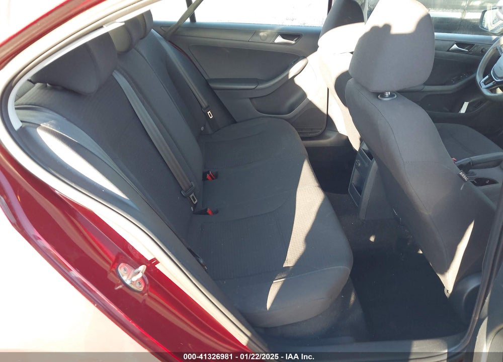 2016 VOLKSWAGEN JETTA VIN: 3VW267AJ6GM415299