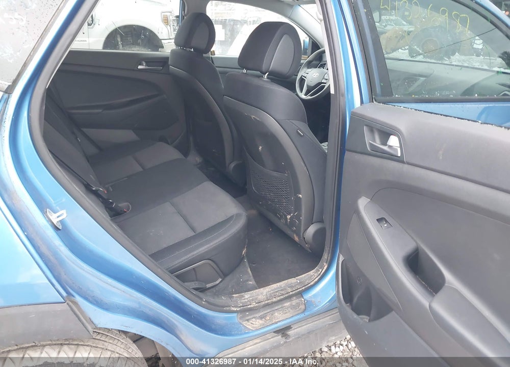 2016 HYUNDAI TUCSON SE VIN: KM8J3CA42GU088286