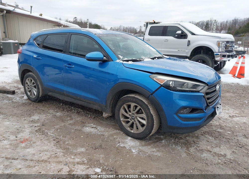 2016 HYUNDAI TUCSON SE VIN: KM8J3CA42GU088286