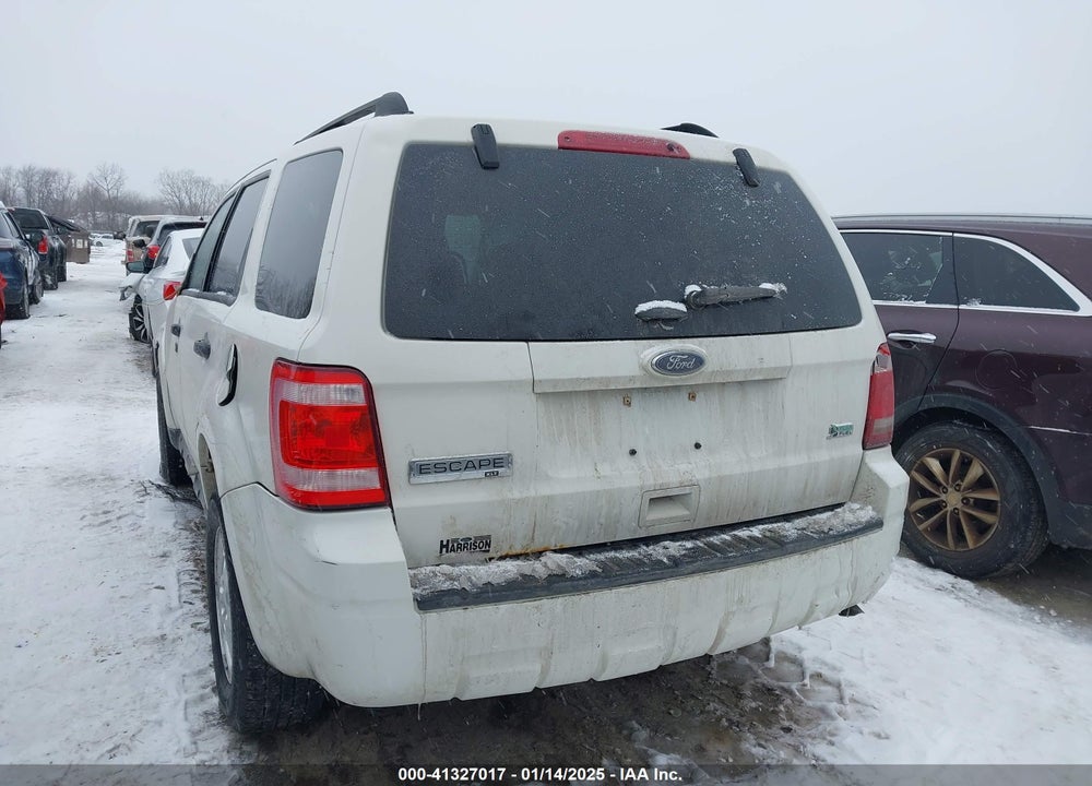 2011 FORD ESCAPE XLT VIN: 1FMCU0DG0BKB83024