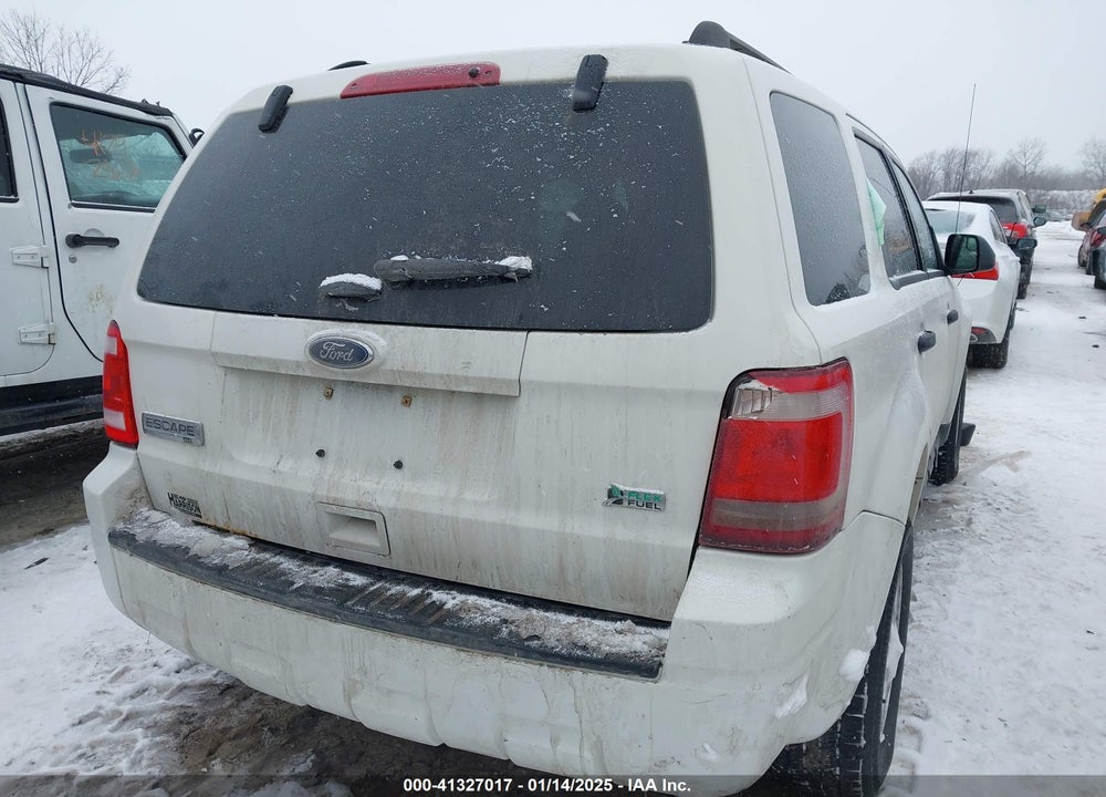 2011 FORD ESCAPE XLT VIN: 1FMCU0DG0BKB83024