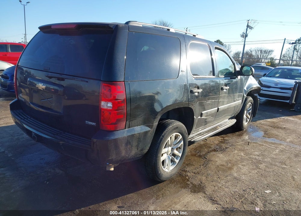 2008 CHEVROLET TAHOE LS VIN: 1GNFK13038R129550