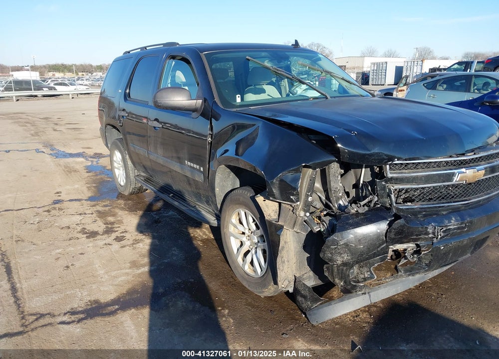 2008 CHEVROLET TAHOE LS VIN: 1GNFK13038R129550