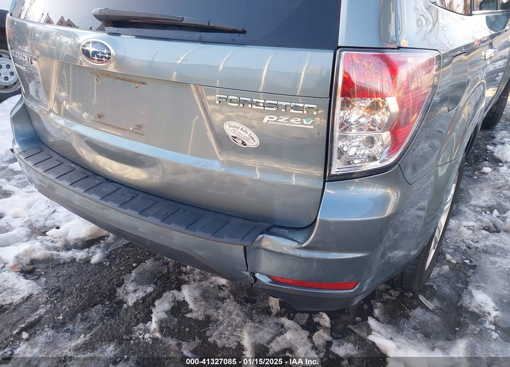 2010 SUBARU FORESTER 2.5X PREMIUM VIN: JF2SH6CCXAH801257