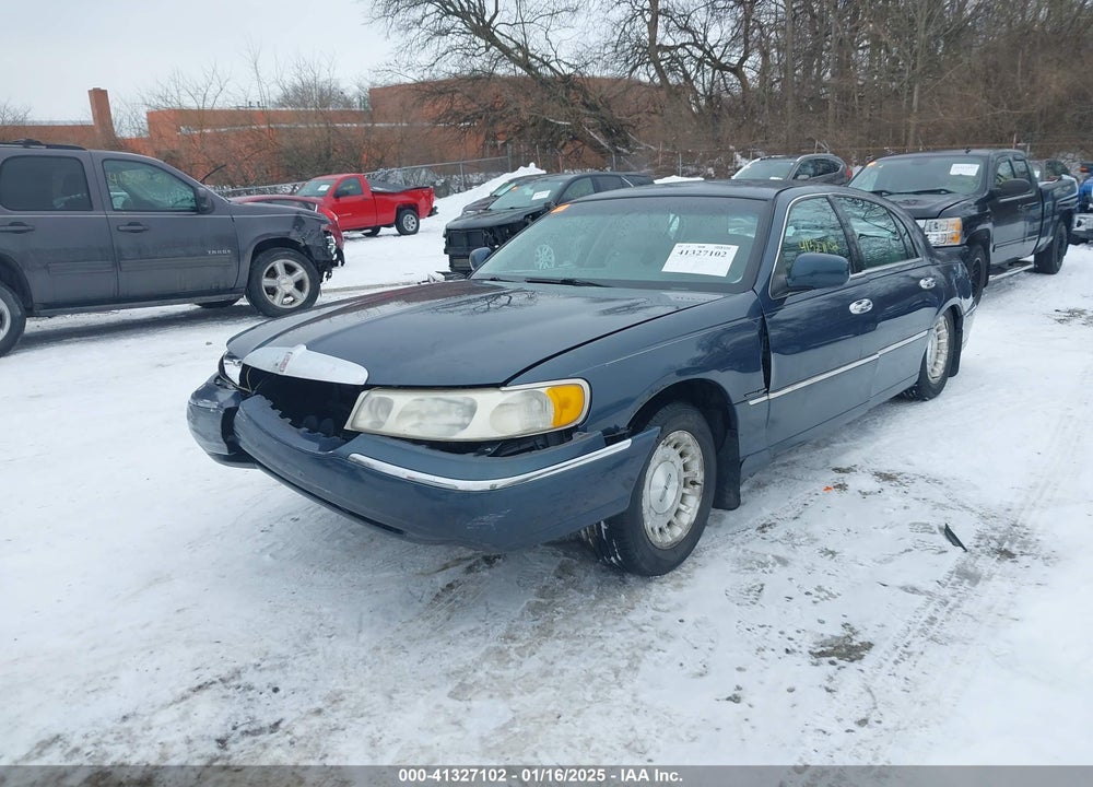 1998 LINCOLN TOWN CAR EXECUTIVE VIN: 1LNFM81W3WY666243
