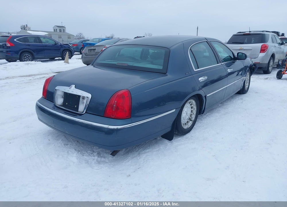1998 LINCOLN TOWN CAR EXECUTIVE VIN: 1LNFM81W3WY666243