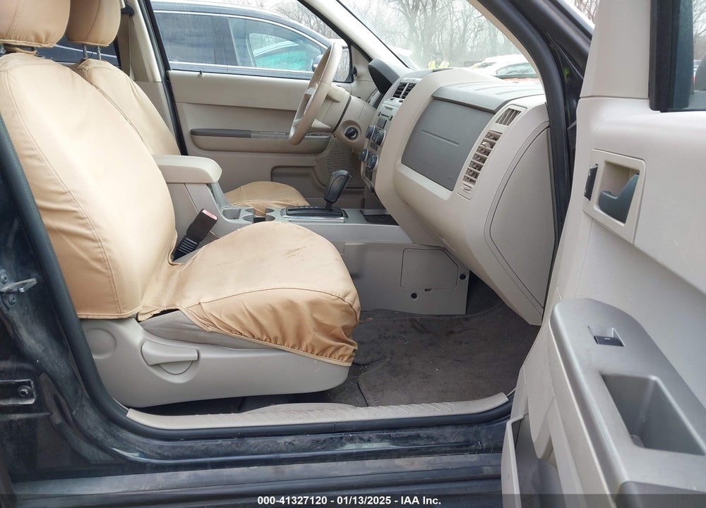 2008 FORD ESCAPE XLT VIN: 1FMCU03188KE59469