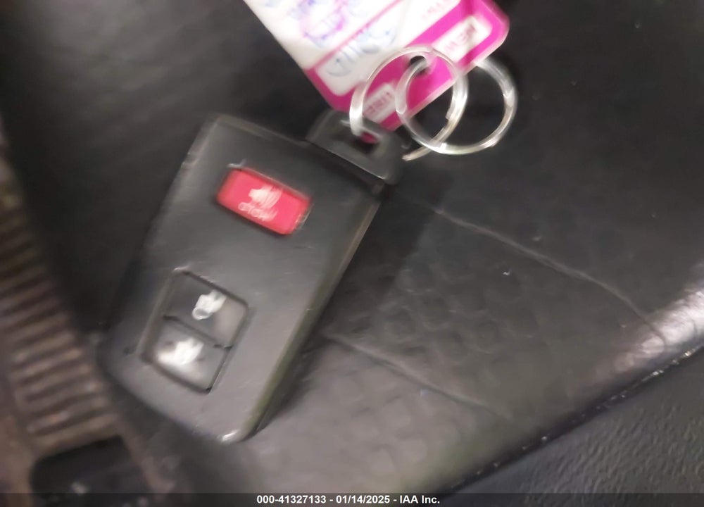 2019 TOYOTA TACOMA VIN: 3TMCZ5AN8KM268305
