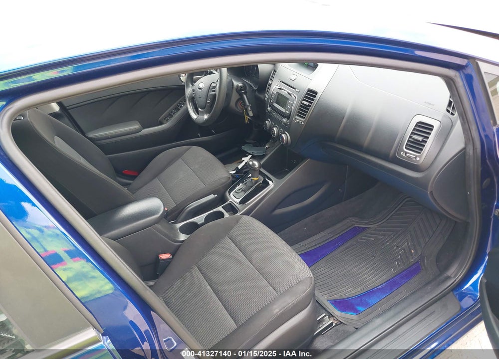 2017 KIA FORTE LX VIN: 3KPFK4A72HE108176