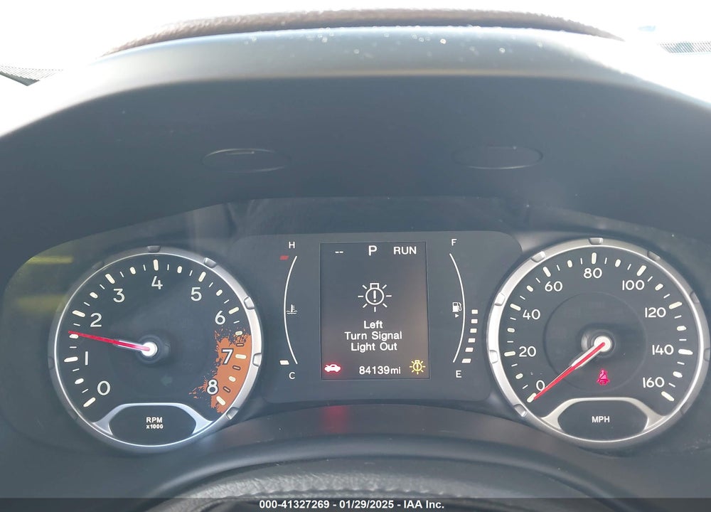 2016 JEEP RENEGADE LATITUDE VIN: ZACCJABT7GPE18440