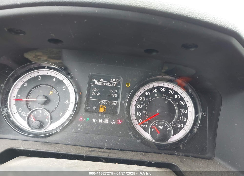 2022 RAM 1500 CLASSIC SLT 4X2 5'7 BOX VIN: 1C6RR6LG4NS203467