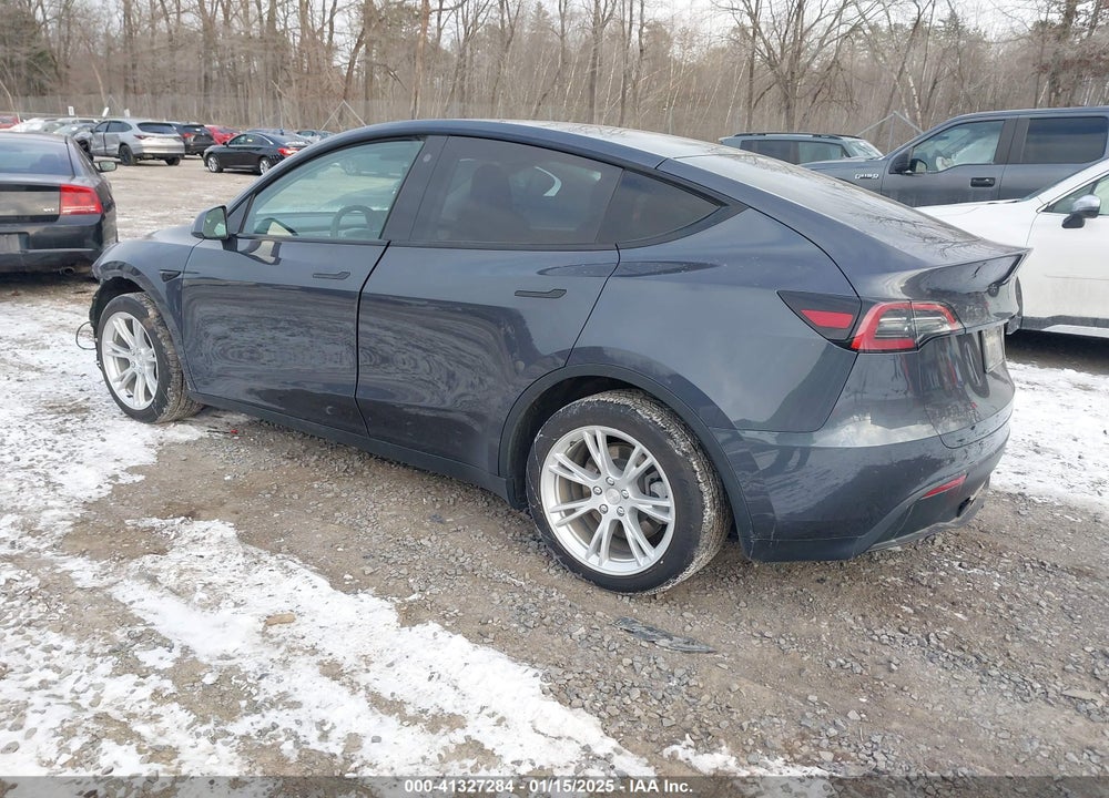 2021 TESLA MODEL Y LONG RANGE DUAL MOTOR ALL-WHEEL DRIVE VIN: 5YJYGDEE2MF196122