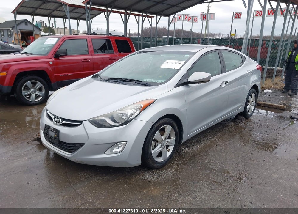 2013 HYUNDAI ELANTRA VIN: 5NPDH4AE9DH331177