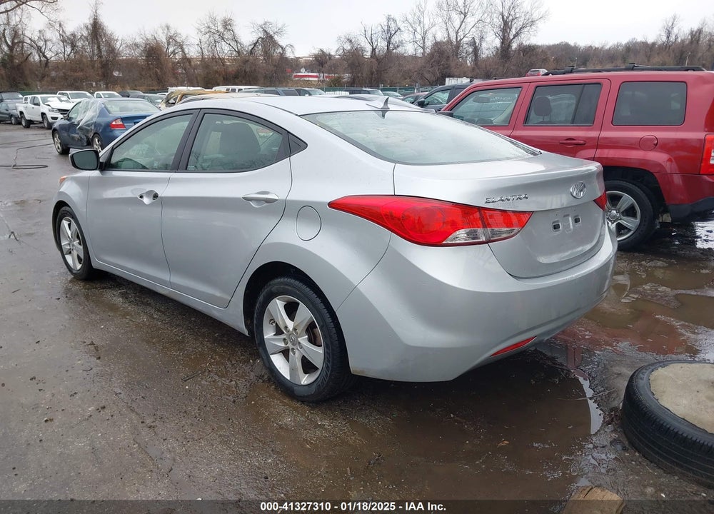 2013 HYUNDAI ELANTRA VIN: 5NPDH4AE9DH331177