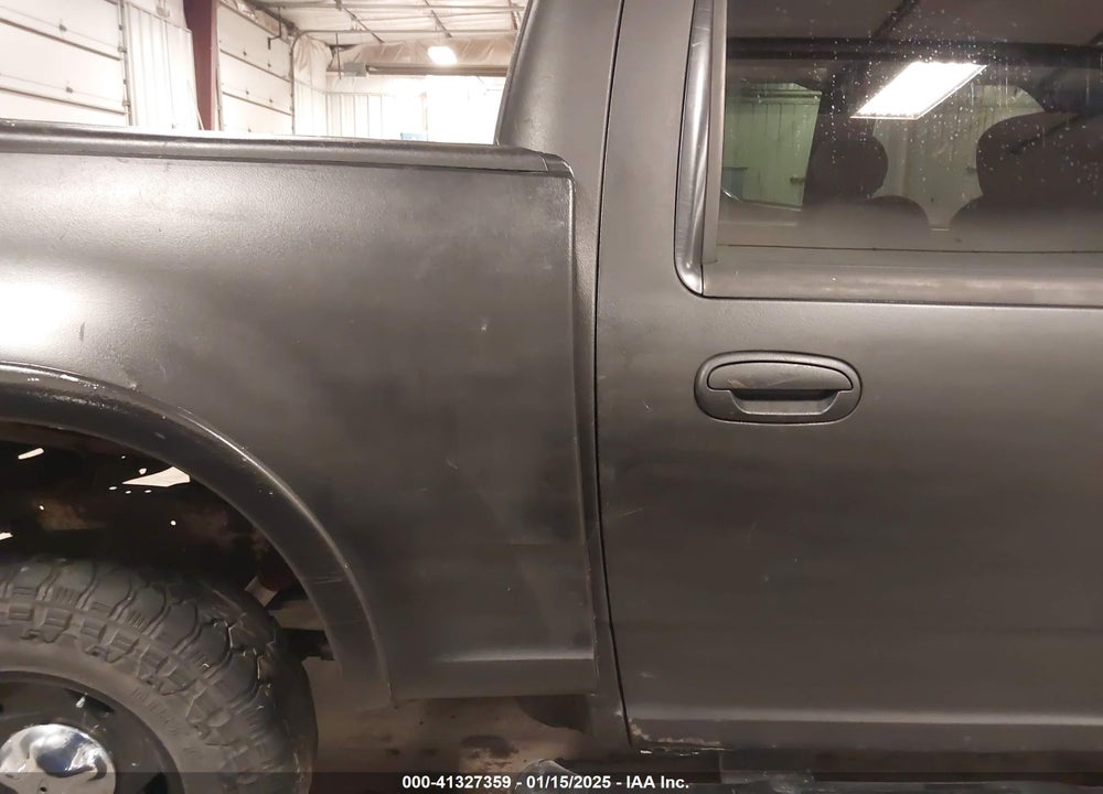 2003 FORD F-150 LARIAT/XLT VIN: 1FTRW08L03KD04913
