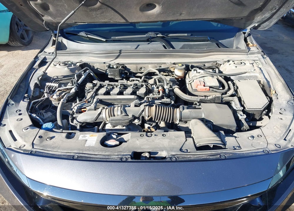 2019 HONDA ACCORD VIN: 1HGCV1F33KA125563