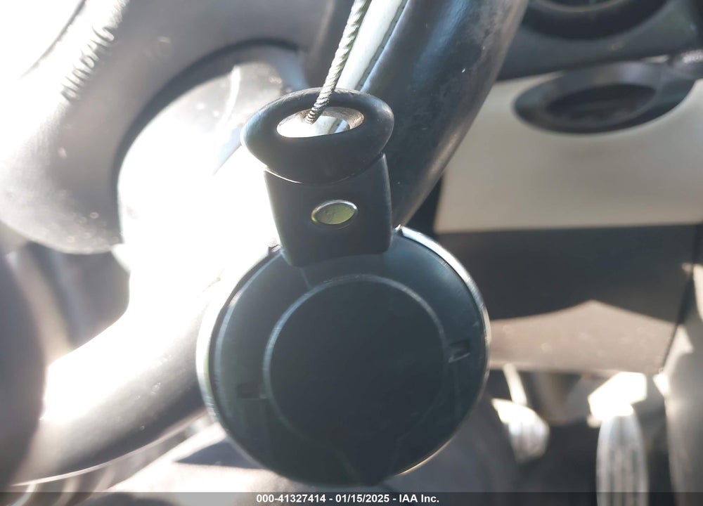 2013 MINI HARDTOP VIN: WMWSV3C52DT392077