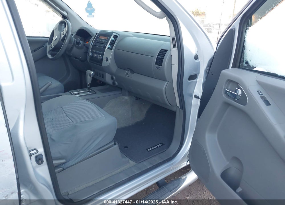2011 NISSAN FRONTIER SV VIN: 1N6AD0EV1BC451627