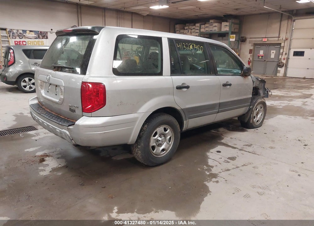 2003 HONDA PILOT LX VIN: 2HKYF18133H532144