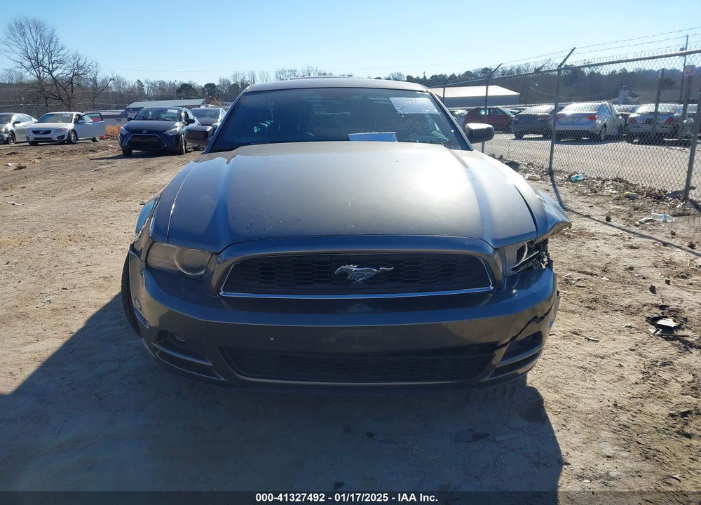 2014 FORD MUSTANG VIN: 1ZVBP8AM0E5216572