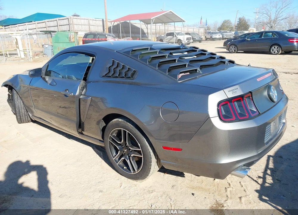 2014 FORD MUSTANG VIN: 1ZVBP8AM0E5216572
