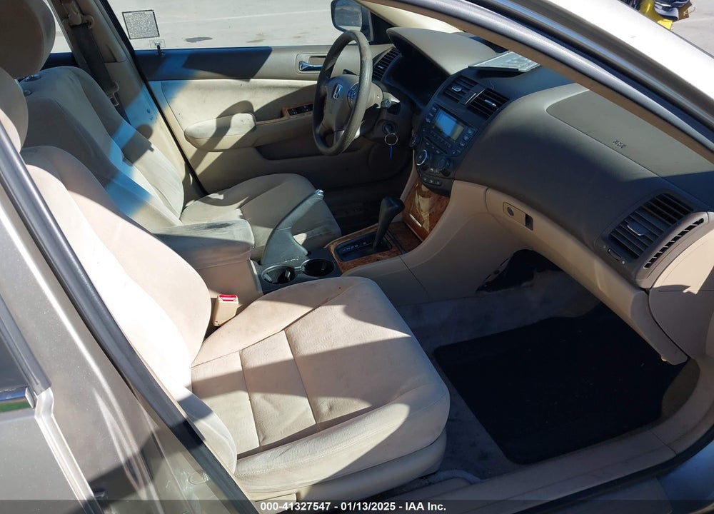 2003 HONDA ACCORD 2.4 EX VIN: JHMCM56623C061734