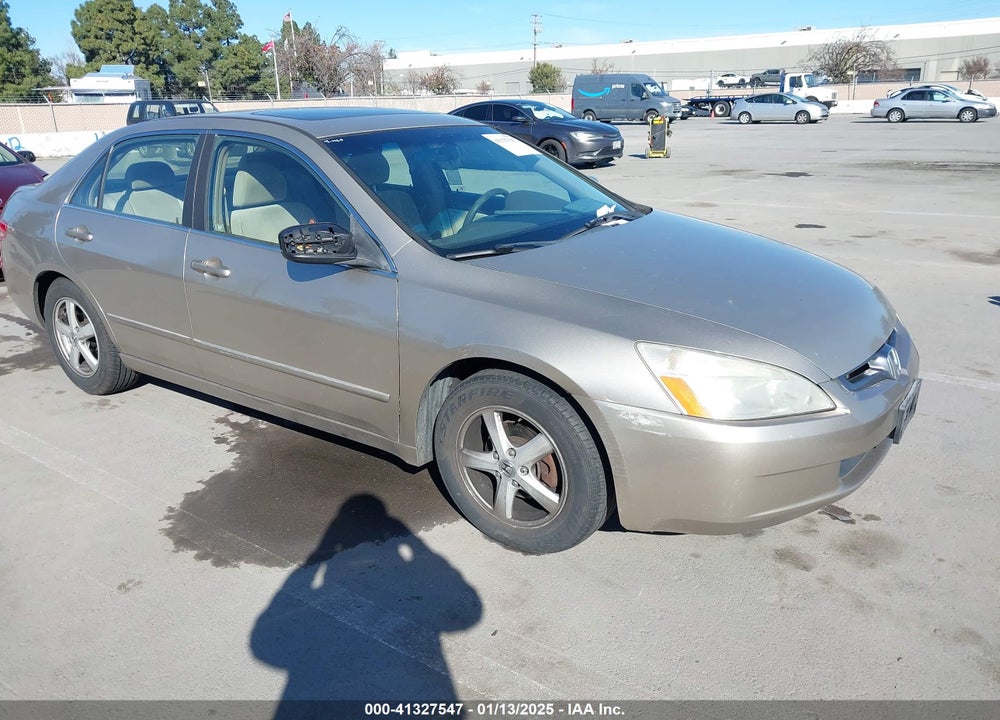 2003 HONDA ACCORD 2.4 EX VIN: JHMCM56623C061734