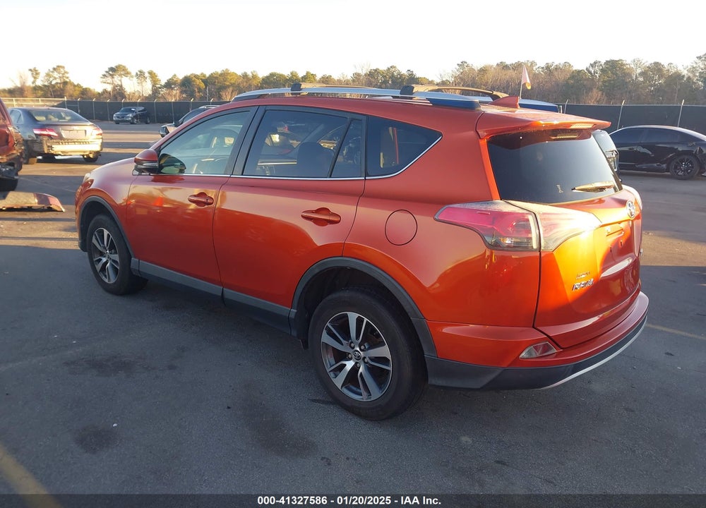 2016 TOYOTA RAV4 XLE VIN: JTMWFREV9GJ073986