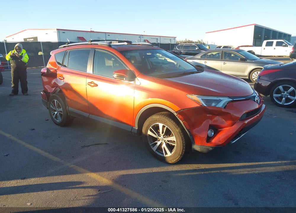 2016 TOYOTA RAV4 XLE VIN: JTMWFREV9GJ073986