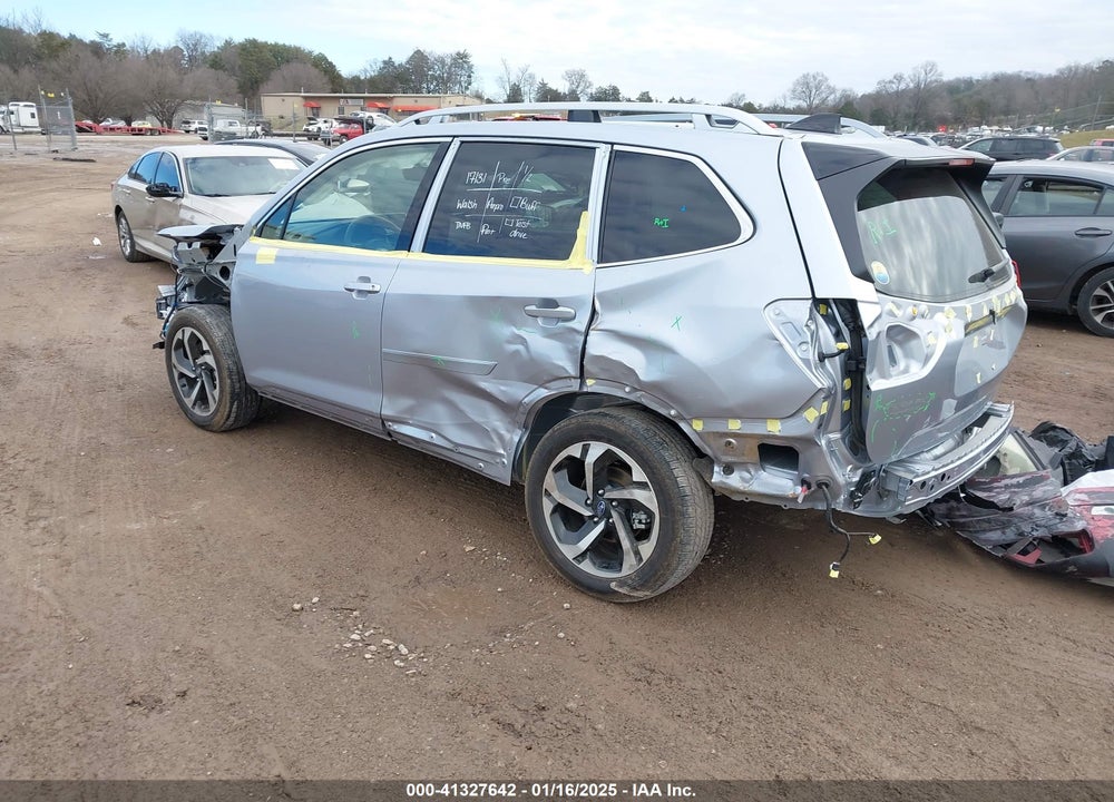 2024 SUBARU FORESTER TOURING VIN: JF2SKAMC9RH479435